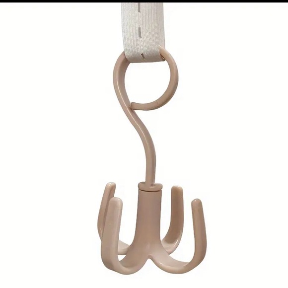 NWT! 1pc 360-Degree Rotatable Four-Claw Hook for Wardrobe. - Picture 3 of 4